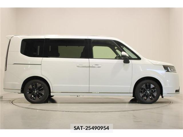 Honda STEP WGN 2025-10 7789486-12