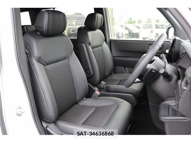 Honda STEP WGN 2025-10 7789504-14