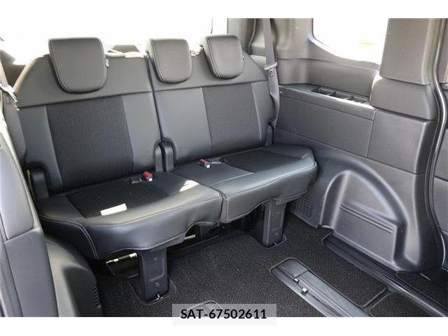 Honda STEP WGN 2025-10 7789487-16