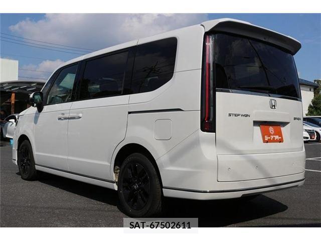Honda STEP WGN 2025-10 7789487-23