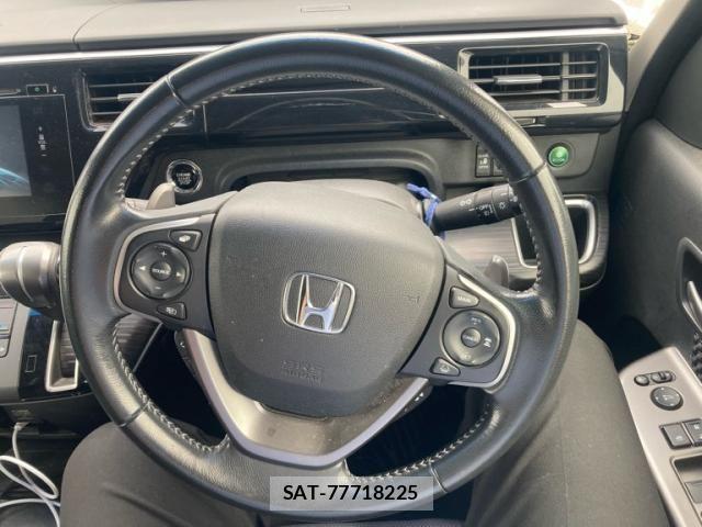 Honda STEP WGN 2015-10 7789484-17