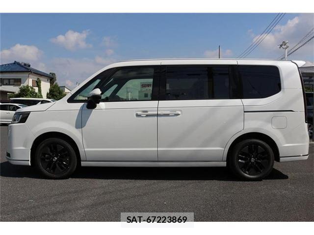 Honda STEP WGN 2025-10 7789493-11