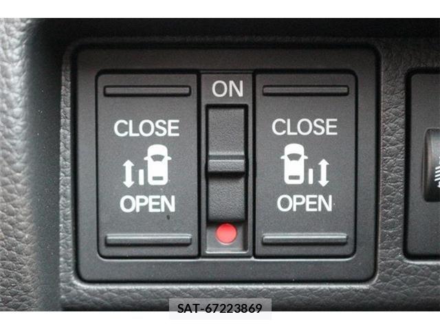 Honda STEP WGN 2025-10 7789493-5