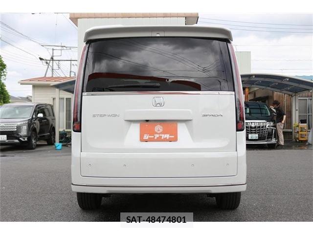 Honda STEP WGN 2025-10 7879698-9