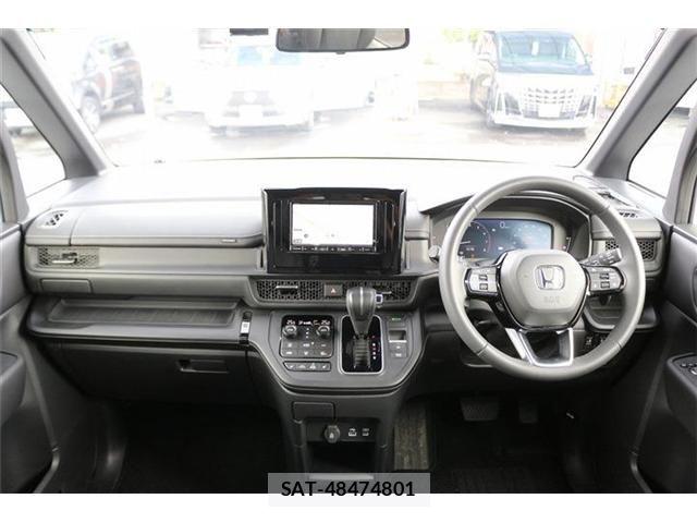 Honda STEP WGN 2025-10 7879698-18