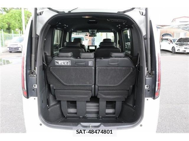 Honda STEP WGN 2025-10 7879698-19