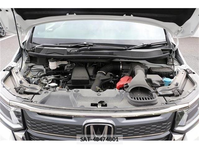 Honda STEP WGN 2025-10 7879698-20