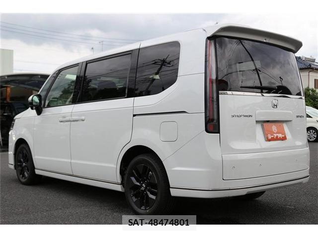 Honda STEP WGN 2025-10 7879698-23