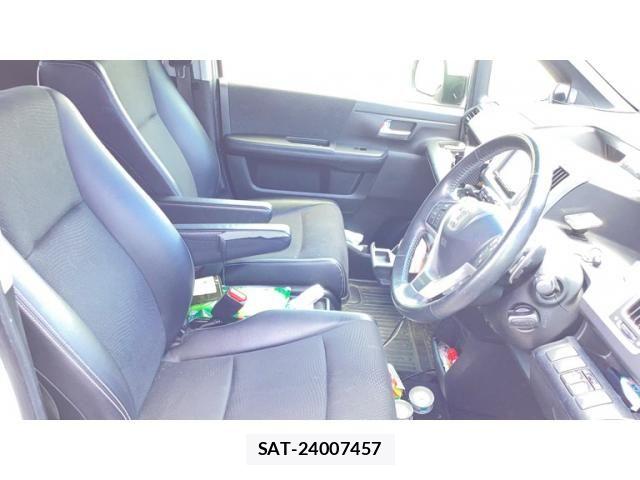 Honda STEP WGN 2014-01 7879704-13