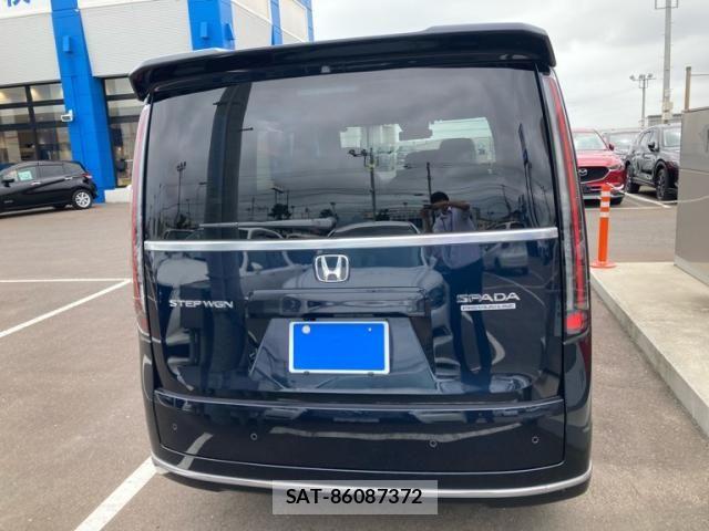 Honda STEP WGN 2023-07 7879695-9