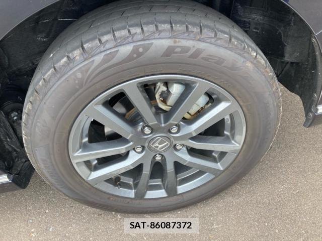 Honda STEP WGN 2023-07 7879695-15