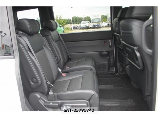 Honda STEP WGN 2025-10 7879696-22