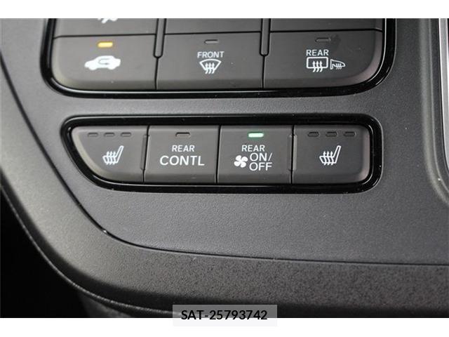 Honda STEP WGN 2025-10 7879696-6