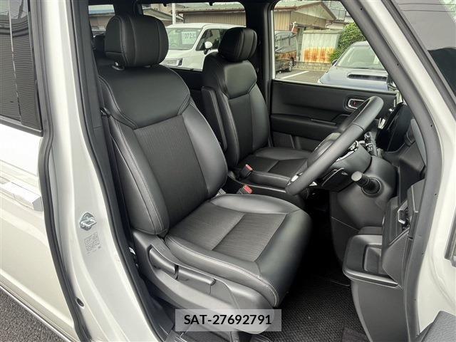 Honda STEP WGN 2025-10 7879699-15