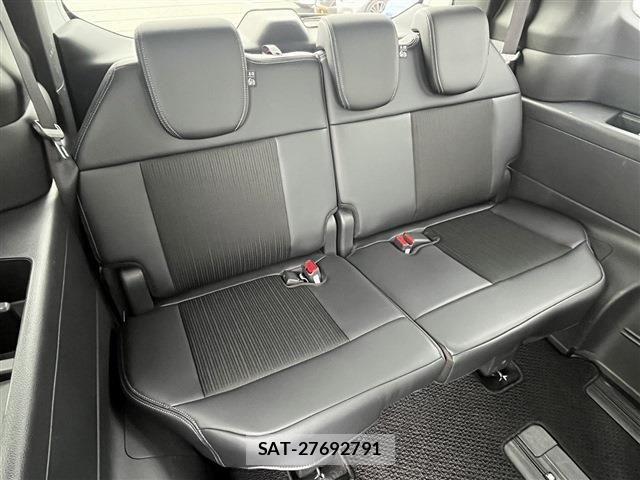 Honda STEP WGN 2025-10 7879699-17