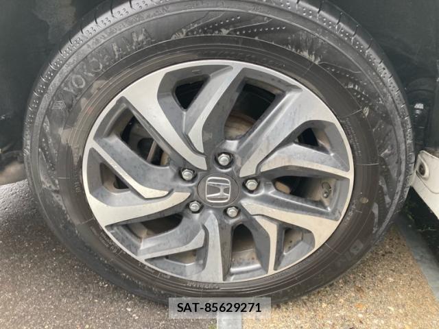 Honda STEP WGN 2017-04 7963924-10