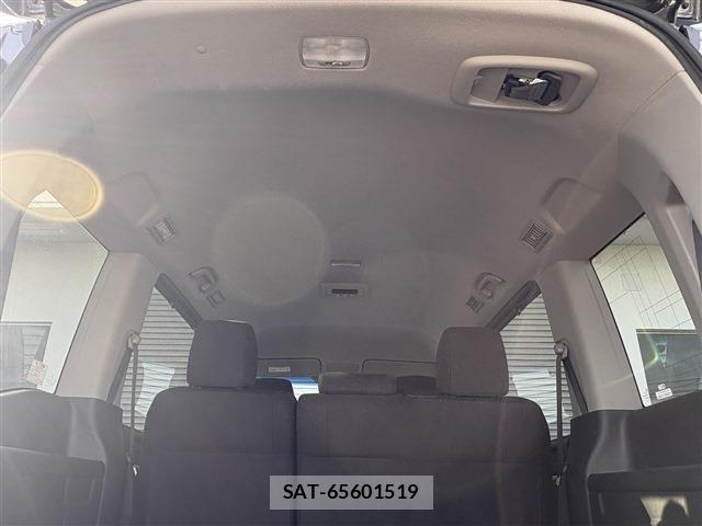 Honda STEP WGN 2019-03 7963923-12