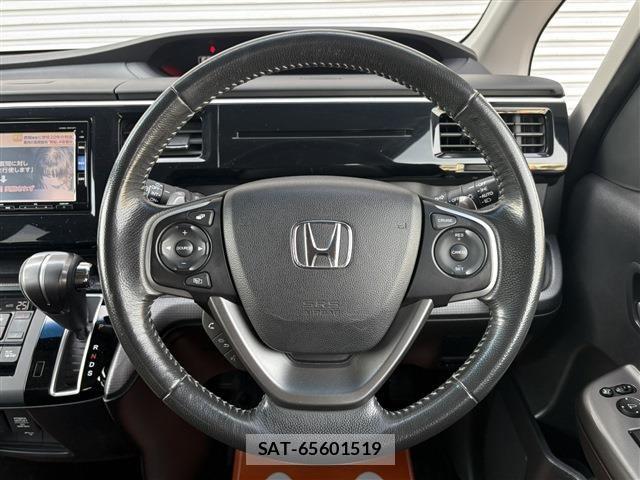 Honda STEP WGN 2019-03 7963923-15