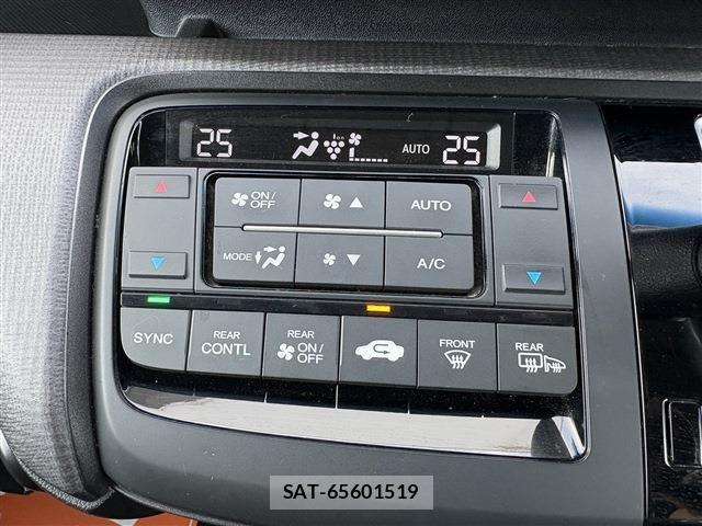 Honda STEP WGN 2019-03 7963923-25