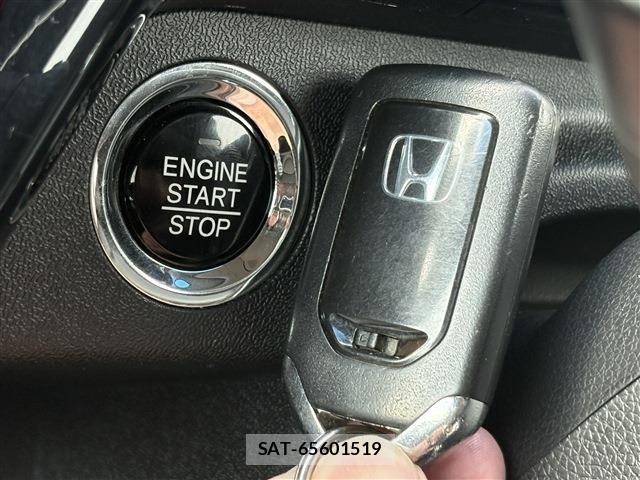 Honda STEP WGN 2019-03 7963923-27