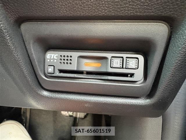 Honda STEP WGN 2019-03 7963923-29