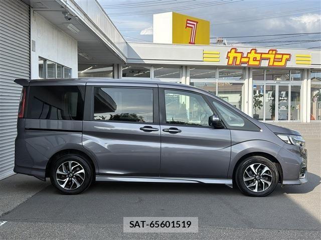 Honda STEP WGN 2019-03 7963923-3