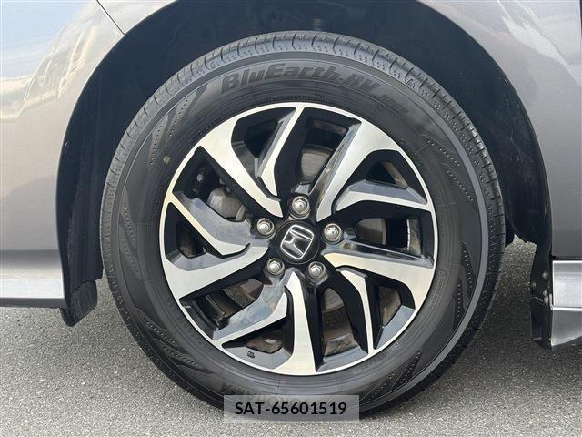 Honda STEP WGN 2019-03 7963923-6