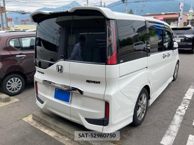 Honda STEP WGN 2016-06 8038501-5