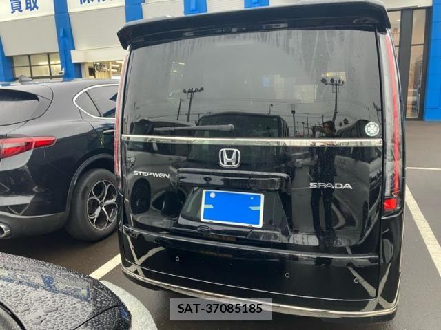 Honda STEP WGN 2023-07 8038498-4