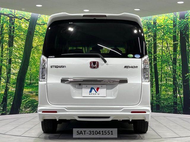 Honda STEP WGN 2012-06 8075736-14
