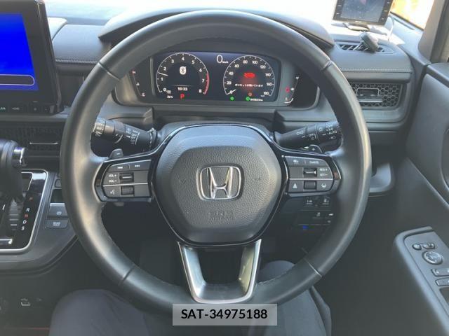 Honda STEP WGN 2024-03 8102083-11