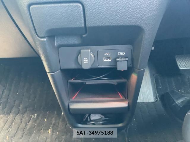 Honda STEP WGN 2024-03 8102083-16