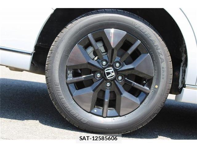 Honda STEP WGN 2025-10 8102080-25