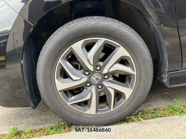 Honda STEP WGN 2016-12 8102082-6