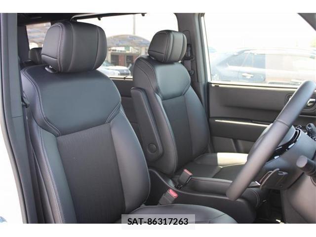 Honda STEP WGN 2025-10 8132518-15