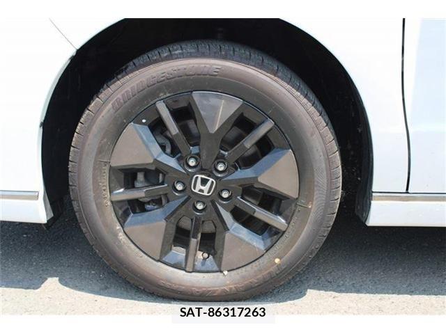 Honda STEP WGN 2025-10 8132518-26