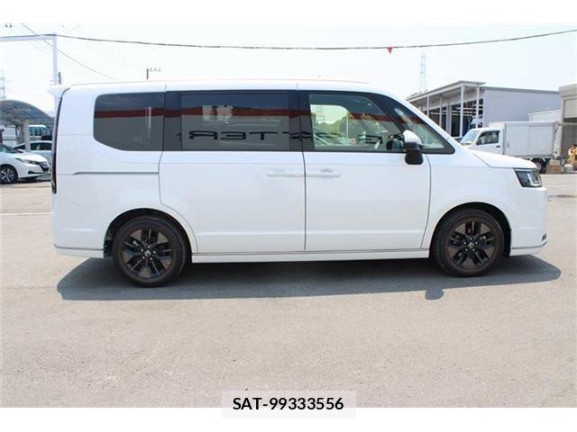 Honda STEP WGN 2025-10 8159286-12