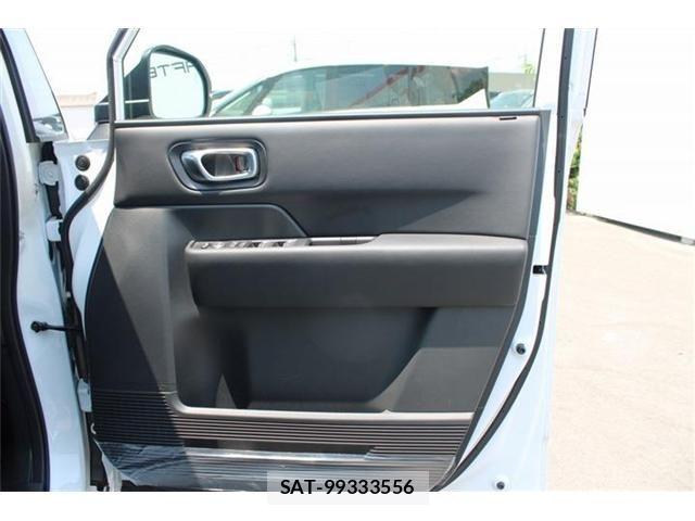 Honda STEP WGN 2025-10 8159286-27