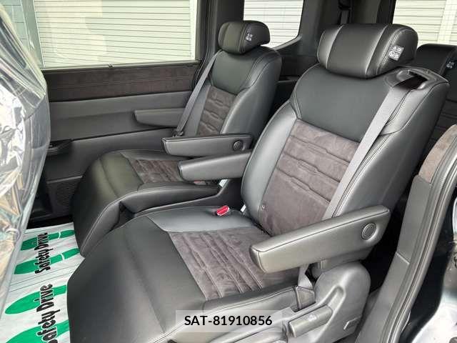Honda STEP WGN 2026-07 8210441-6
