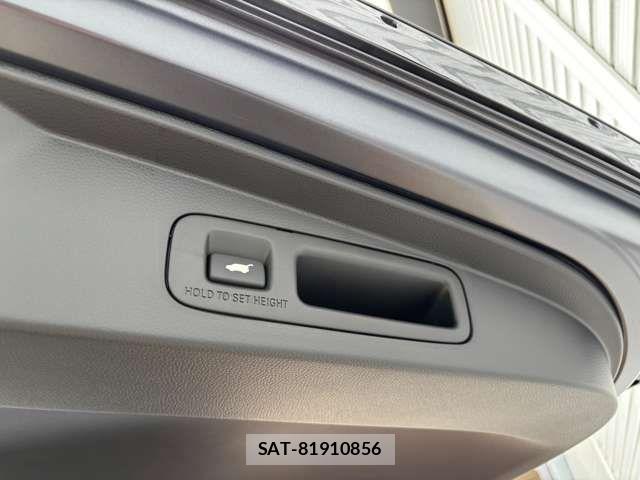 Honda STEP WGN 2026-07 8210441-8