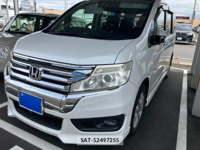 Honda STEP WGN 2014-03 8231933-2