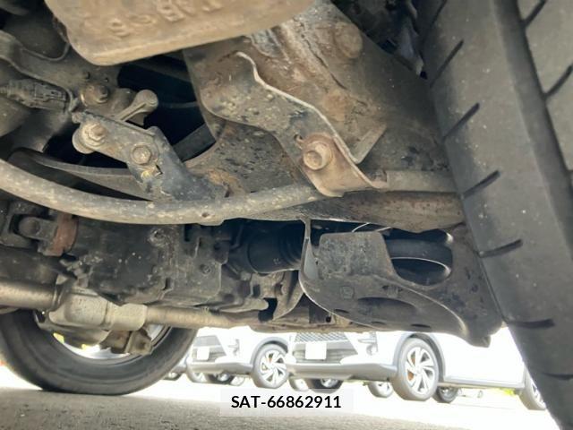 Honda STEP WGN 2018-05 8317384-15