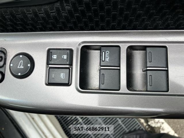 Honda STEP WGN 2018-05 8317384-21