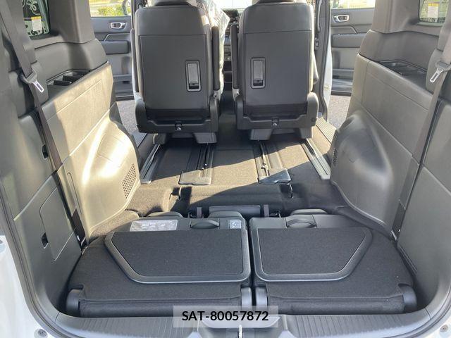 Honda STEP WGN 2026-06 8317382-14