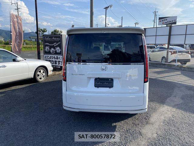 Honda STEP WGN 2026-06 8317382-4