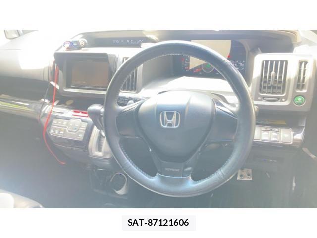 Honda STEP WGN 2011-10 8317385-12