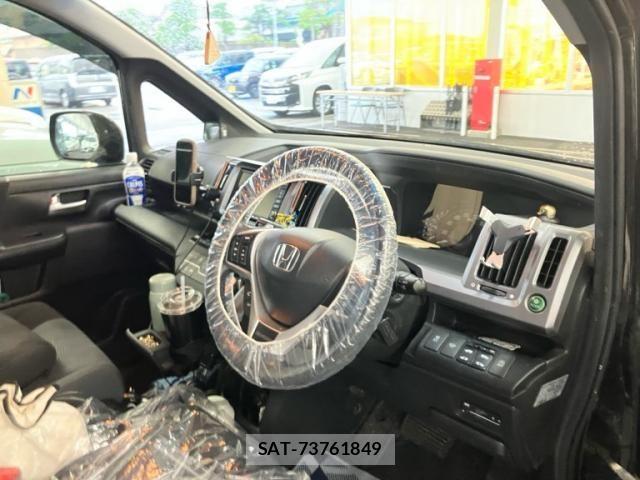 Honda STEP WGN 2012-06 8317383-12