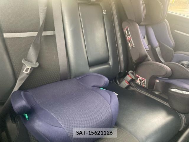 Honda STEP WGN 2020-03 8317381-11
