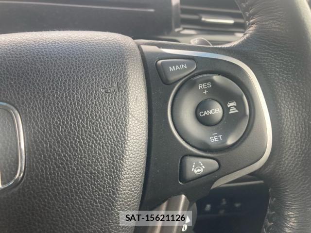 Honda STEP WGN 2020-03 8317381-17
