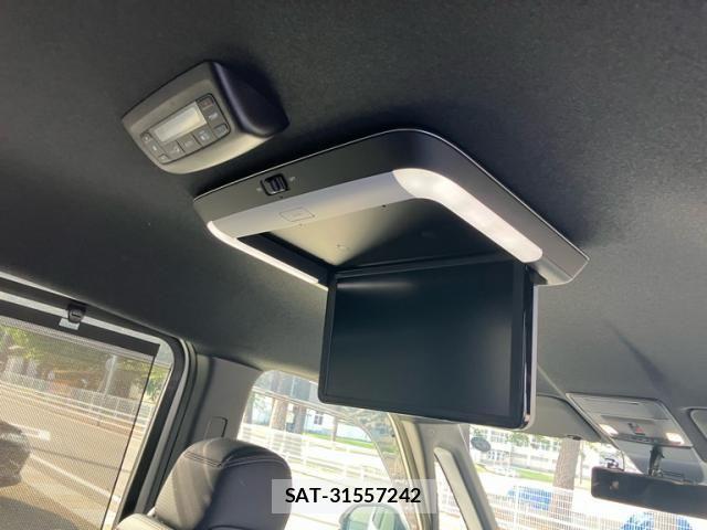 Honda STEP WGN 2025-03 8338027-12